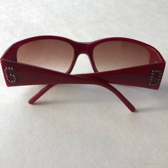 Vintage Dolce & Gabbana Y2K sunglasses - Picture 5 of 16